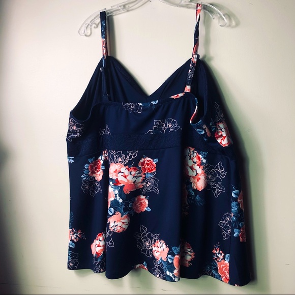TORRID NWOT Navy floral print peplum tank top. - Picture 10 of 10
